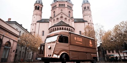 Mainz Suche - Rheinhessen - Kaffeemobil auf dem Mainzer Wochenmarkt - Müller Kaffeerösterei