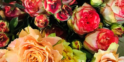 Mainz Suche - Zu finden unter: Blumen / Brautsträuße / Trauerfloristik - Blumenkremer 