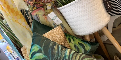 Mainz Suche - Gau-Algesheim - 🛑 Sommerschlussverkauf 🛑
Ab sofort gibts auf sommerliche Kleidung & Accessoires satte Rabatte. 
Ein Besuch lohnt sich! ☀️ - Die Wohnscheune