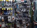 Einkaufen Mainz: Für ambitionierte Kletterer haben wir außerdem eine große Auswahl an Karabinern, Sicherungsgeräten, Bandschlingen und co. - Alpinsportladen
