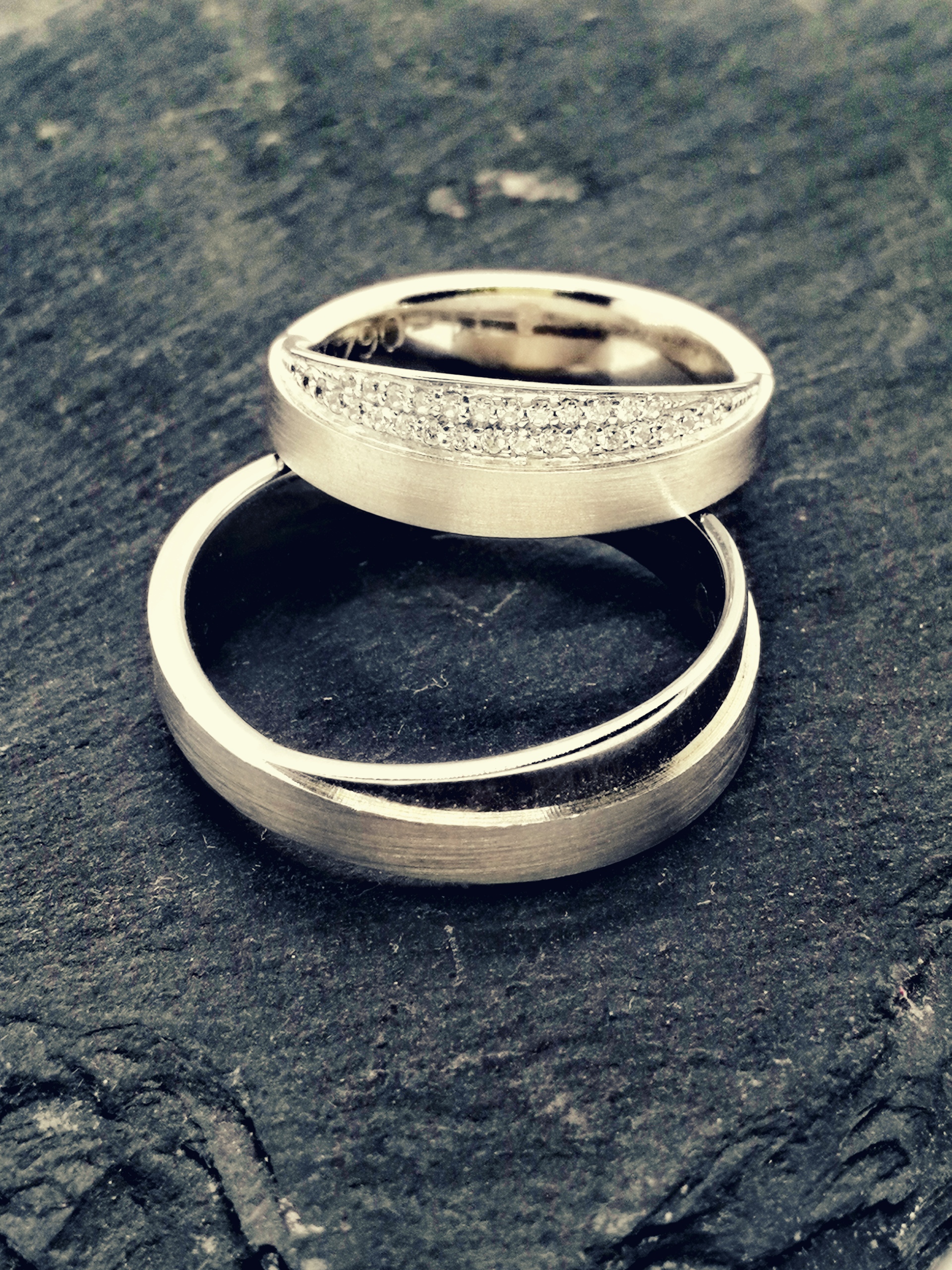 Mainz Suche - Branche: Mobile Geschäfte / Dienstleister - Gau-Algesheim Nähe Marktplatz - Dein mobiles Trauringstudio - Viktor & Marion Logan