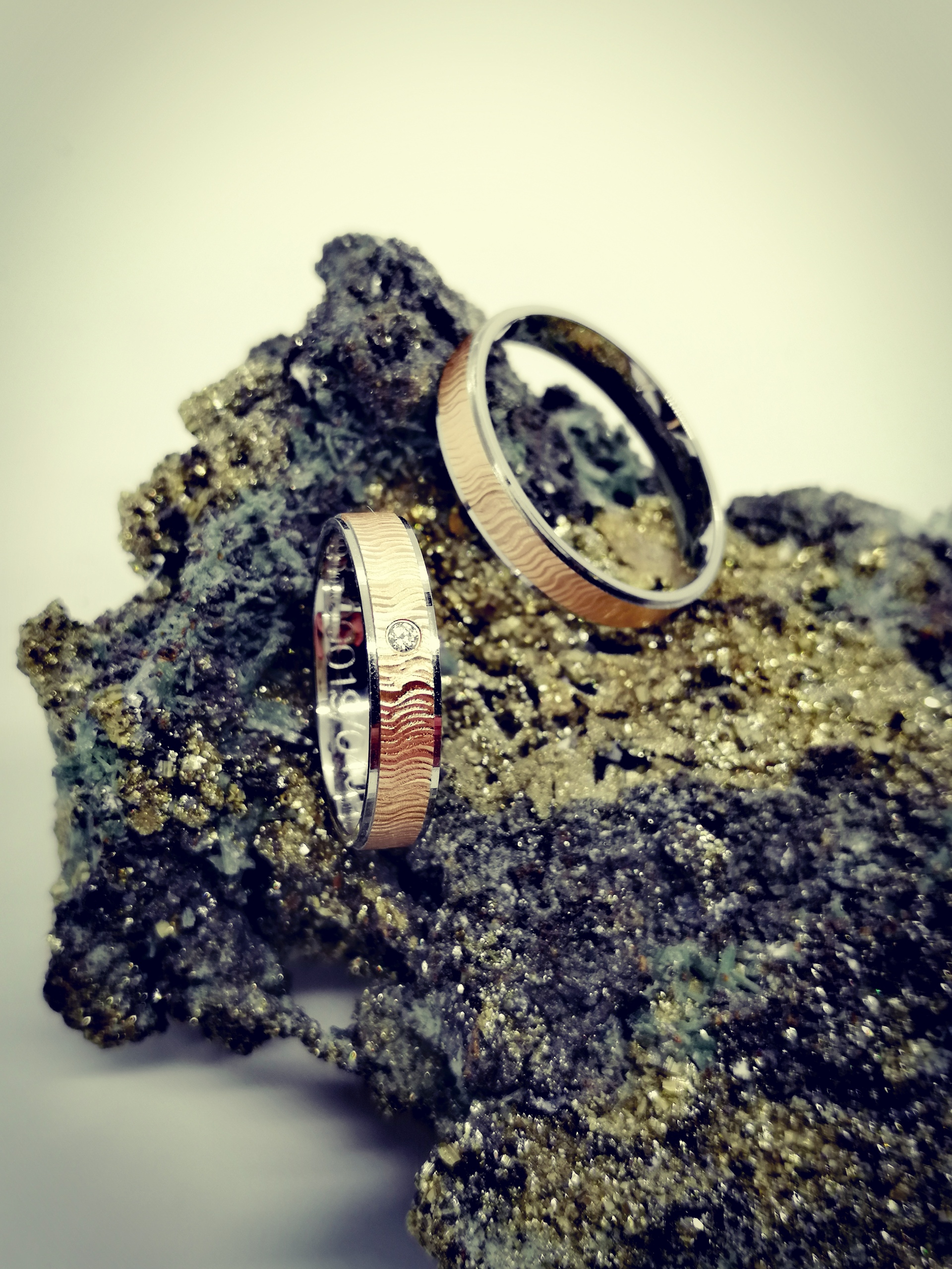 Mainz Suche - Branche: Mobile Geschäfte / Dienstleister - Gau-Algesheim Nähe Marktplatz - Dein mobiles Trauringstudio - Viktor & Marion Logan